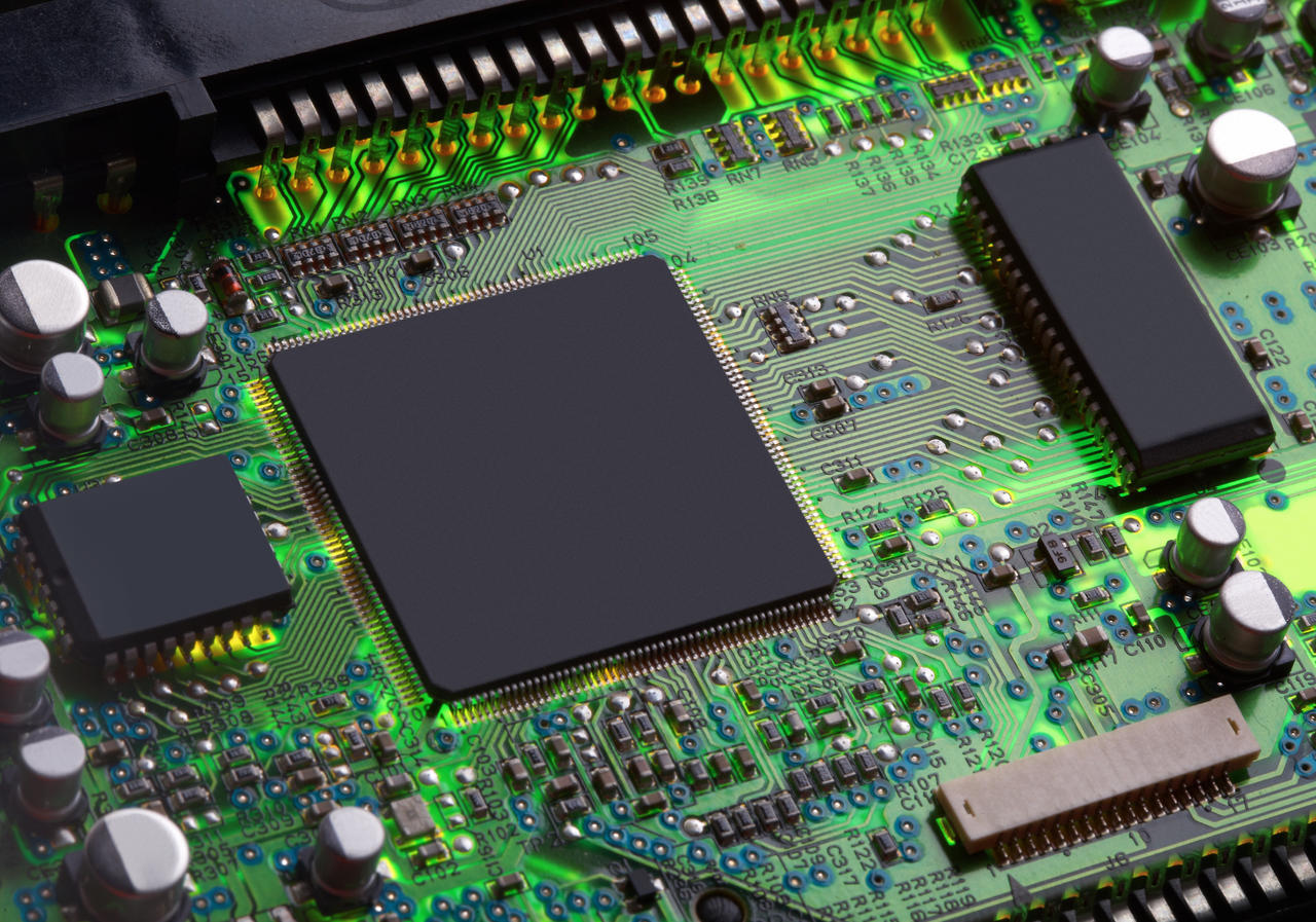 回收博通以太網(wǎng)IC，安森美IGBT模塊，賽靈思FPGA芯片，Microchip傳感器