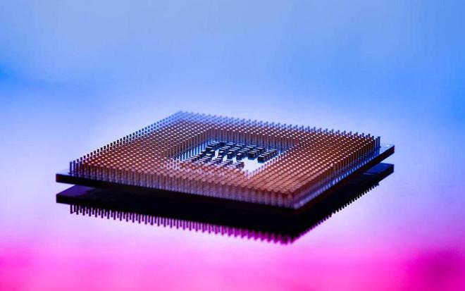 分銷Infineon工業(yè)微控制器、汽車微控制器（MCU）
