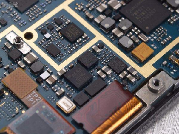上門回收（Renesas）芯片：藍(lán)牙模塊、WiFi模組、多協(xié)議模塊、RF放大器