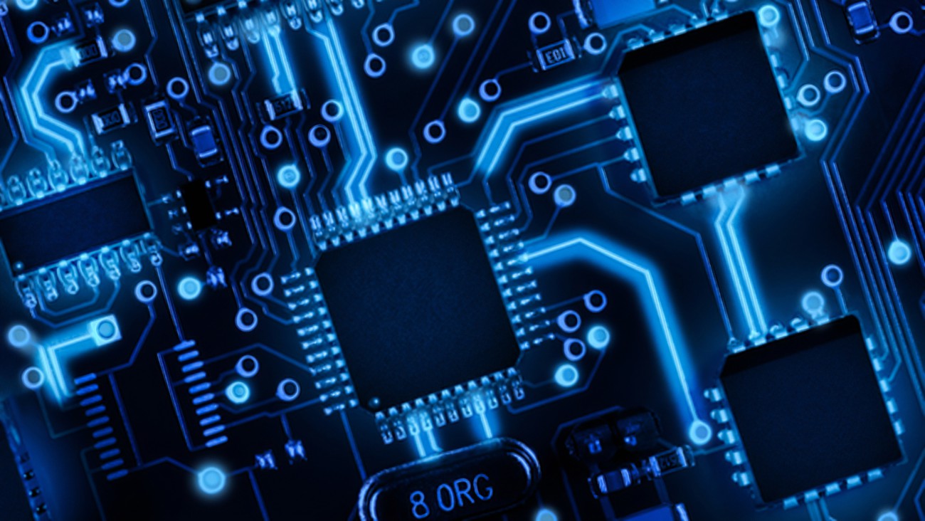出售Infineon 電流隔離式高側開關IC、柵極驅動器IC、智能功率開關、照明芯片