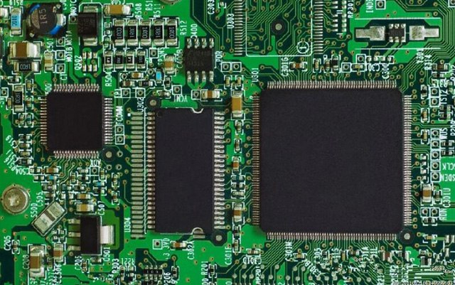 收購(gòu) [NXP] 芯片： 物聯(lián)網(wǎng)芯片、處理器 IC、汽車 MCU、砷化鎵 MMIC 放大器、觸摸傳感器