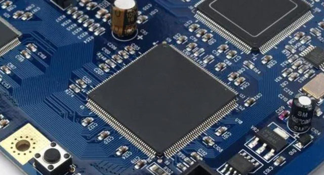 長(zhǎng)期收購(gòu)放大器 IC：收購(gòu)運(yùn)算放大器，可變?cè)鲆娣糯笃?(VGA)，射頻放大器，差分放大器