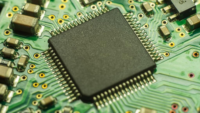 收購【Intel】現(xiàn)場(chǎng)可編程門陣列：Stratix IV FPGAs、SoC FPGAs、Cyclone 10 FPGAs、Arria FPGAs