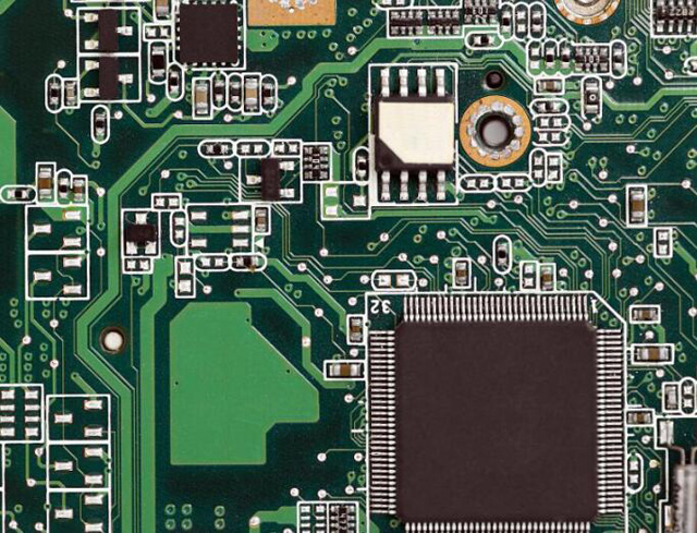 回收 Microchip FPGA：回收 PolarFire? 中端 FPGA、SoC FPGA、IGLOO?2 低密度 FPGA