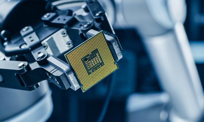 回收（Broadcom）SAS 擴展器、PCIe 交換機、通信處理器