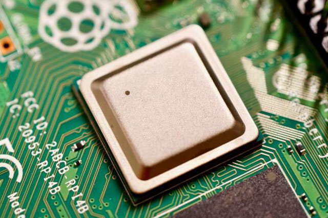 供應 IC，供應 [Broadcom]跨阻抗放大器（TIA），光纖模塊，以太網 PHY