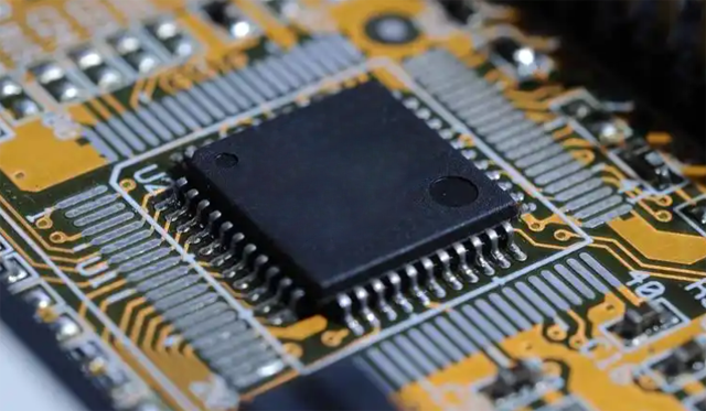 回收 [Broadcom] PCIe 交換機(jī)、以太網(wǎng)交換機(jī)、汽車 PHY、以太網(wǎng) PHY 收發(fā)器
