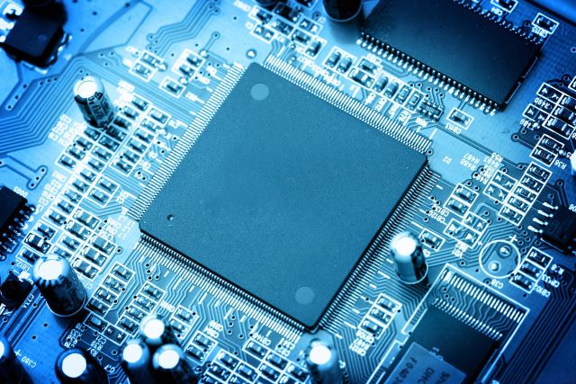 專業(yè)回收單片機芯片(MCU)，覆蓋ST、TI、NXP、Microchip、Renesas、Infineon等知名品牌